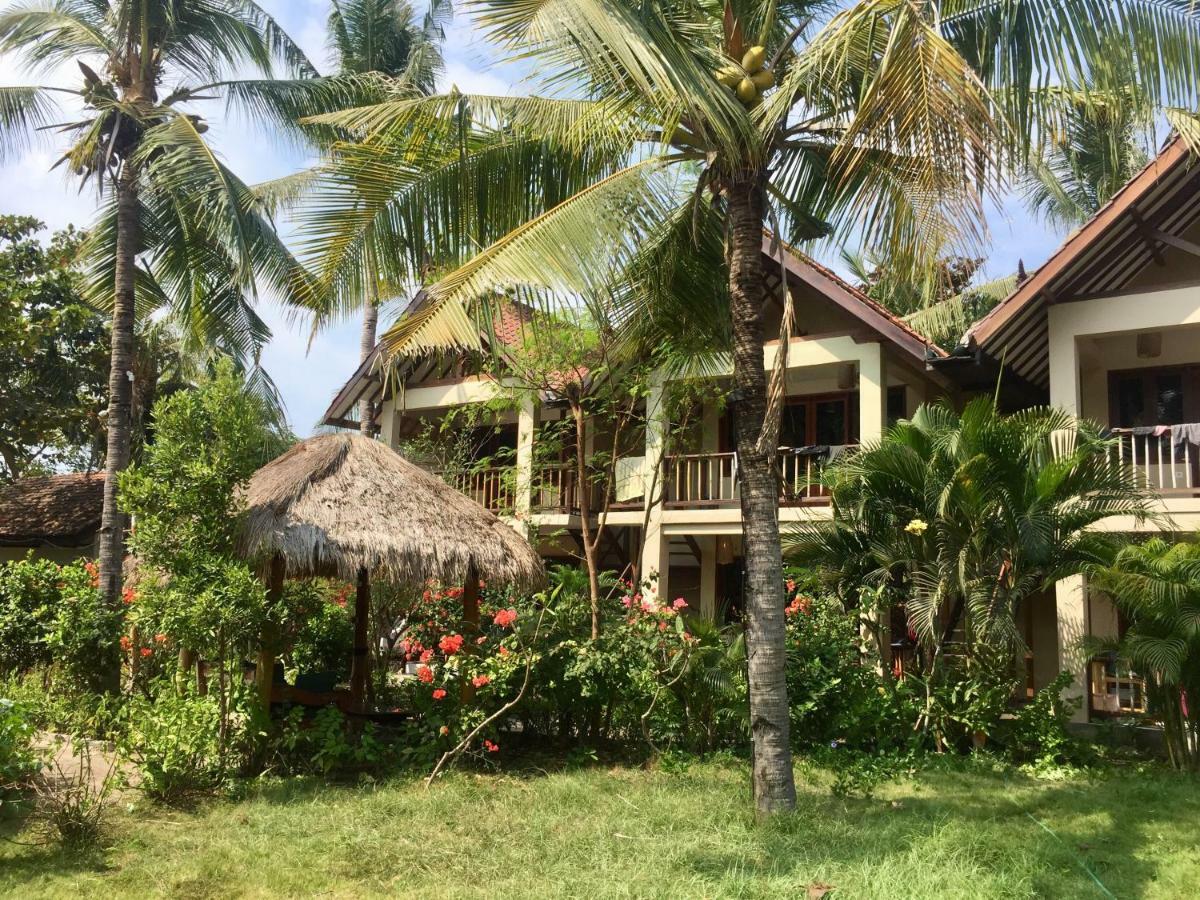 Lutwala Bungalows And Private Villa Gili Trawangan Exterior photo